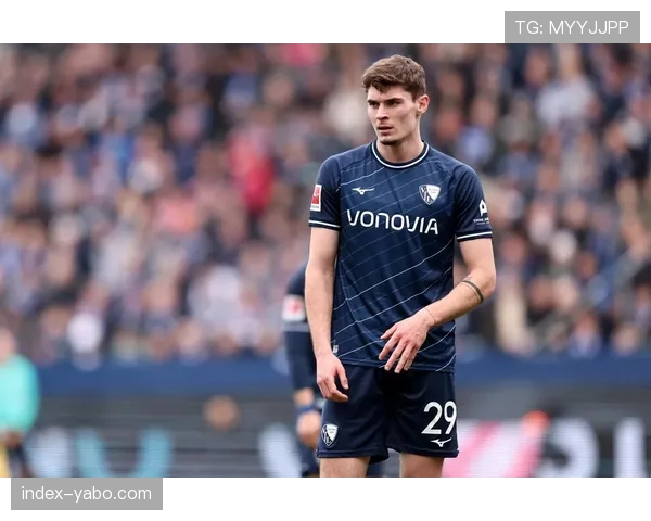 弗赖堡主场逆转汉堡 德甲保级战凸显防守反击漏洞