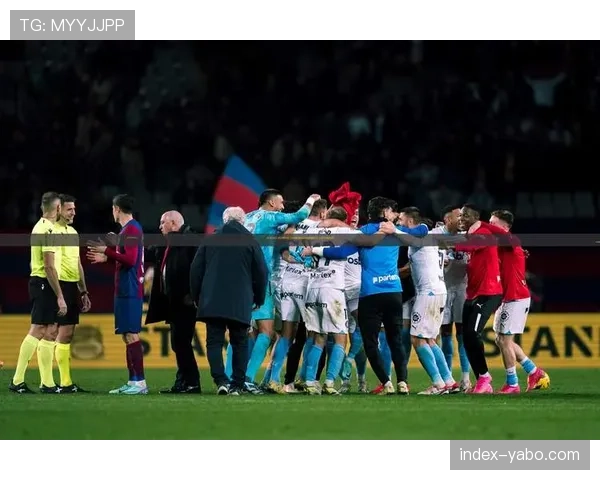 多特蒙德提前三轮锁定欧冠资格，连续11个赛季征战欧洲顶级赛事